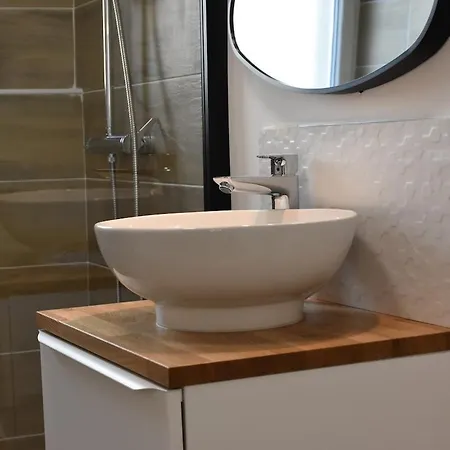 Le Nid Des Cigognes Avec Terrace *