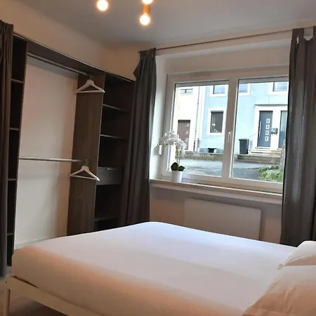 Lägenhet Le Nid Des Cigognes Avec Terrace