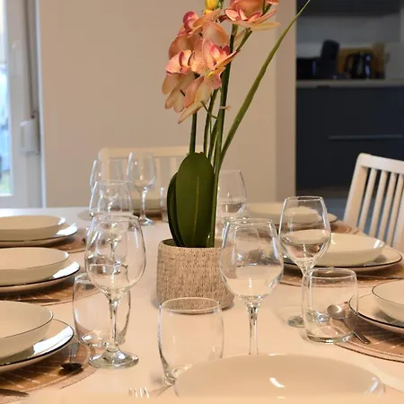 Le Nid Des Cigognes Avec Terrace