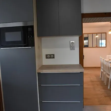 Lägenhet Le Nid Des Cigognes Avec Terrace