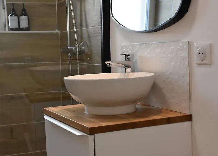 Le Nid Des Cigognes Avec Terrace *